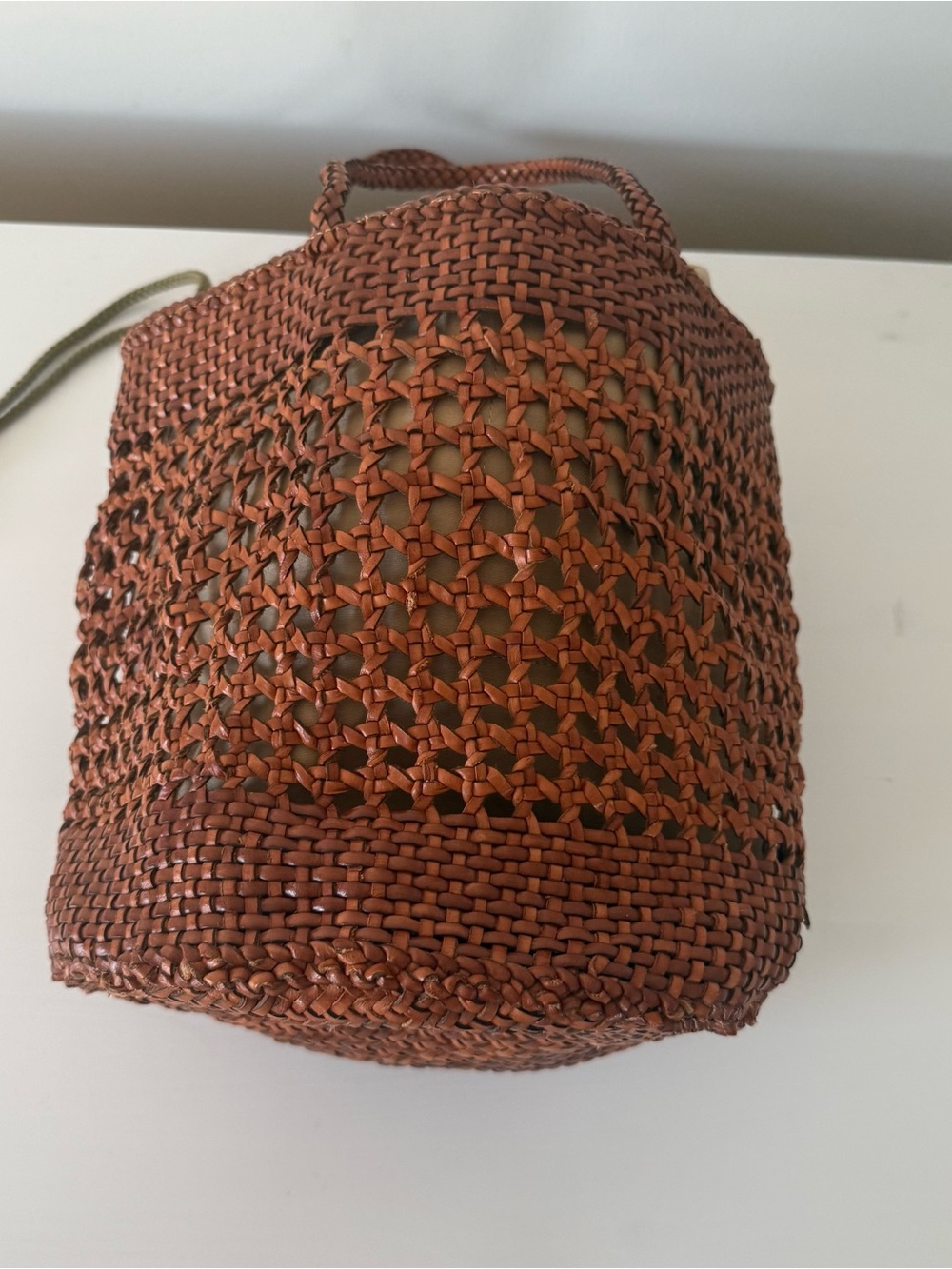 Dragon Diffusion Big Bucket Big In Tan EUC - Picture 2 of 10